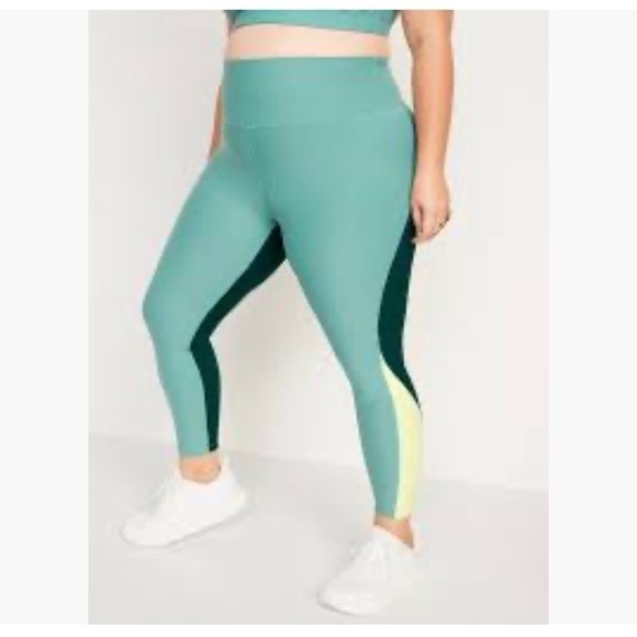 Old Navy High-Waisted PowerSoft ColorBlock 7/8 Compression Leggings Plus Size 4X - Picture 3 of 16